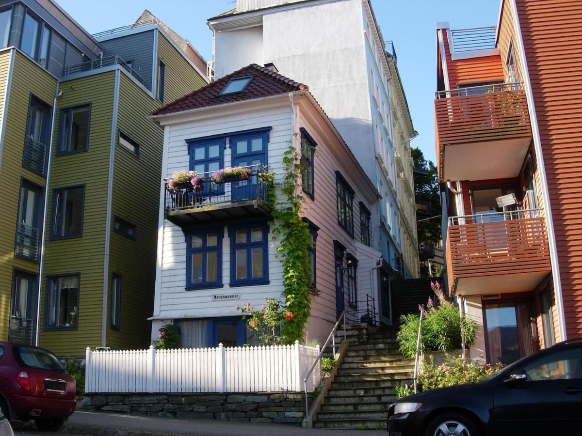 Historic Bergen House, Right In The Middle Of Everything! Exterior photo